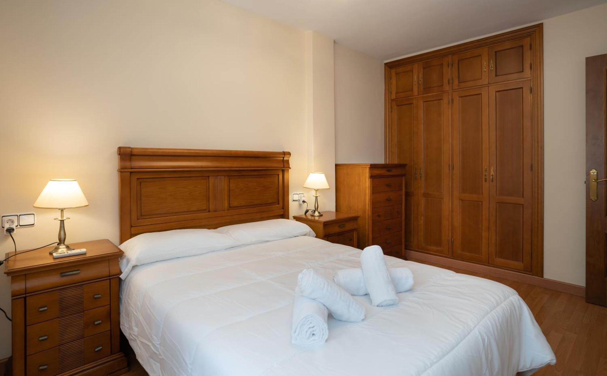 Cuarteles By Dossan Apartment Malaga Exterior photo