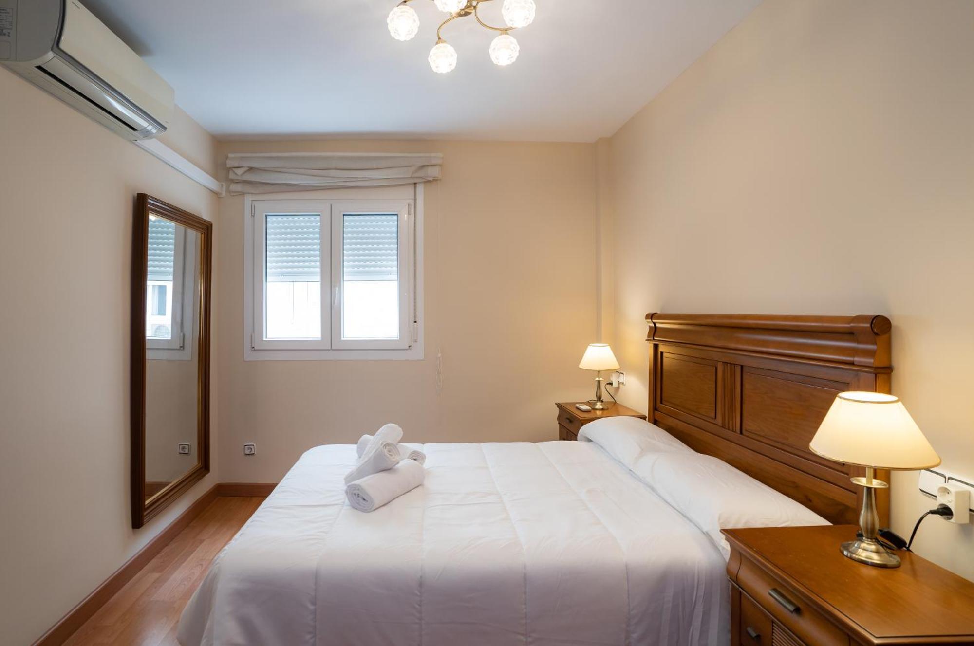 Cuarteles By Dossan Apartment Malaga Exterior photo