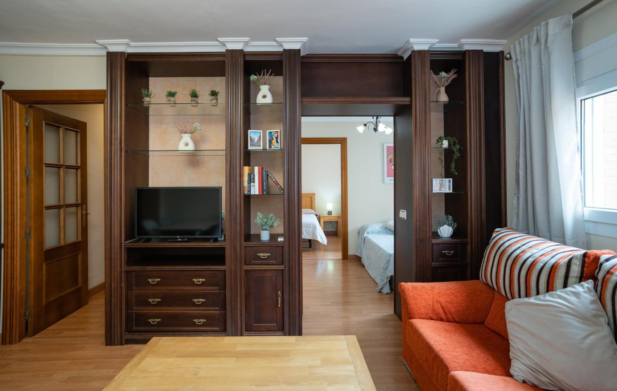 Cuarteles By Dossan Apartment Malaga Exterior photo